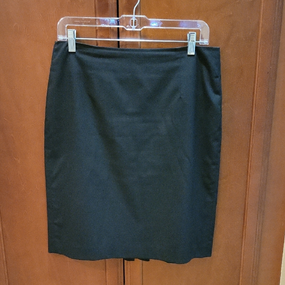 Banana Republic Classic Black Pencil Skirt